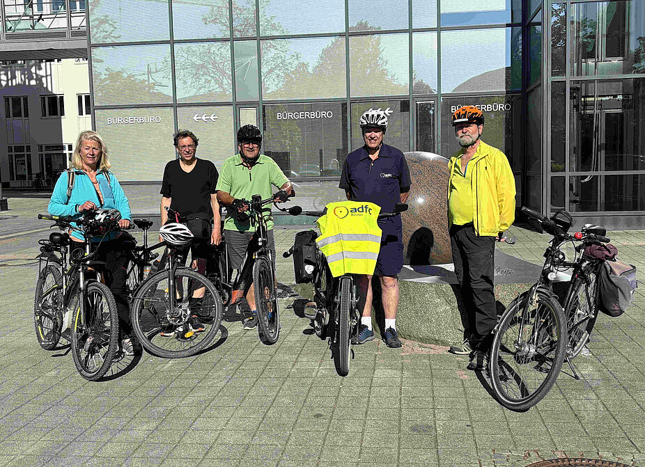 Start am Kugelbrunnen Start am Kugelbrunnen